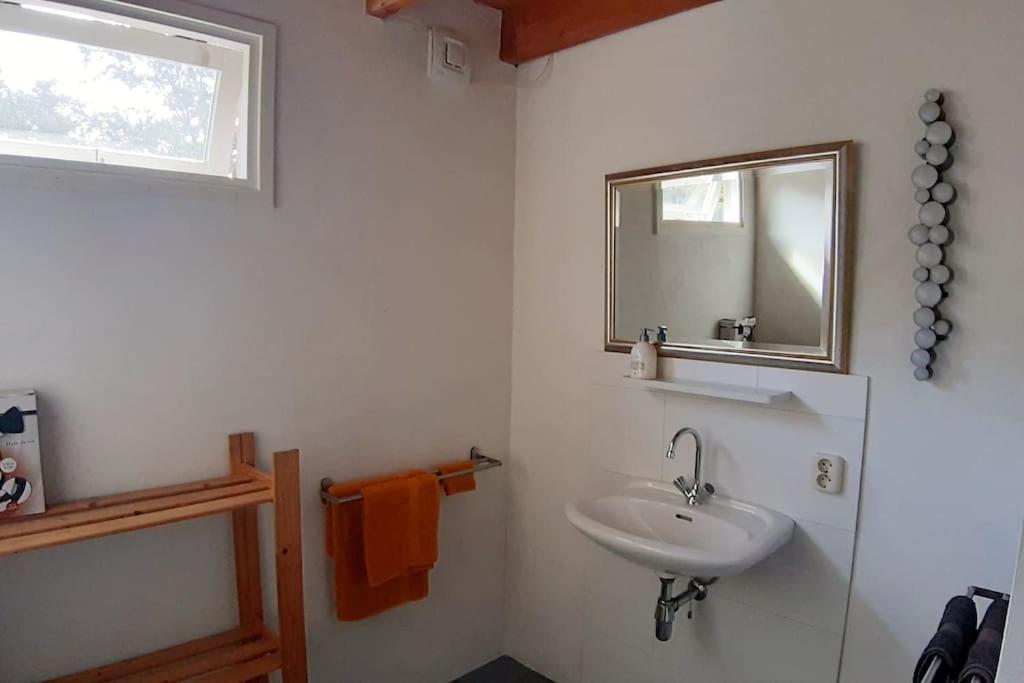 Farm Apartment, Self Checkin Anna Paulowna Extérieur photo
